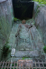 千葉鋸山の百尺観音