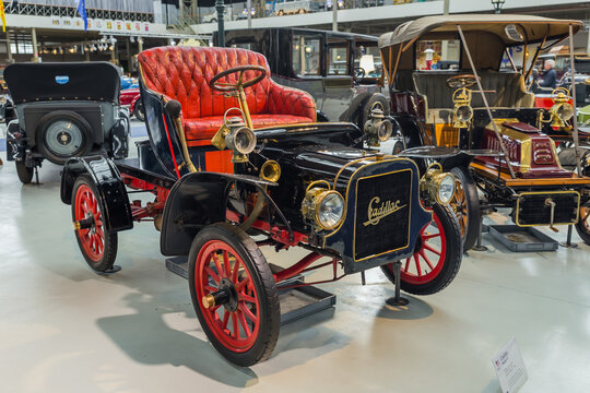 BRUSSELS, BELGIUM - MAY 01, 2017: Vintage car in Autoworld museum on May 01, 2017 in Brussels Belgium