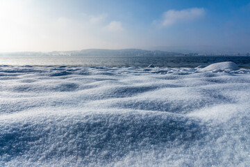 Winter Urlaub am schönen Bodensee mit Seeblick und viel Schnee
