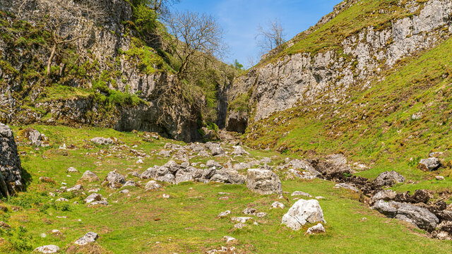 Troller's Gill, near Skyreholme in the Lower Wharfedale, North Yorkshire, England, UK
