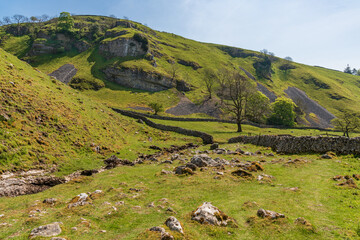Fototapeta na wymiar Yorkshire Dales landscape in the Lower Wharfedale near Skyreholme, North Yorkshire, England, UK