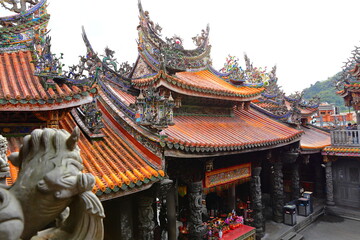 Fototapeta premium Sanxia Qingshui Zushi Temple with elaborate carvings and sculptures in new taipei city, Taiwan