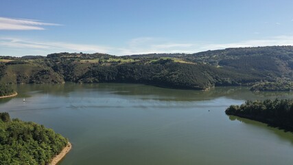 vue aérienne des gorges de la Truyère en Aveyron
