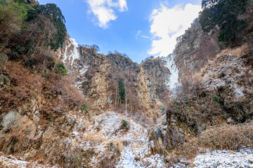 冬の古閑の滝（雄滝と雌滝）　氷瀑　熊本県阿蘇市　Koganotaki waterfall ice cascade Kumamoto-ken Aso city