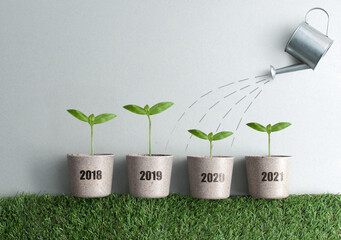 Economic recovery, business comparison concept