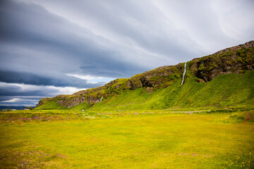 Obraz premium Summer landscape in Seljalandsfoss waterfall, Southern Iceland, Europe