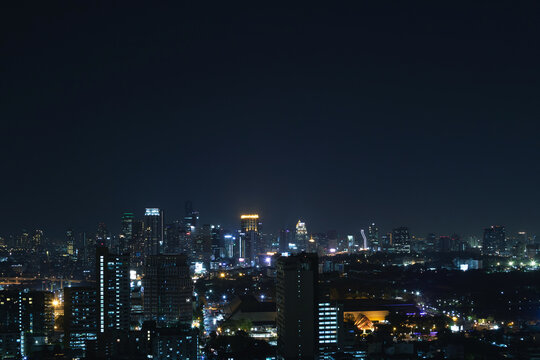 Fototapeta Modern Bangkok city at night