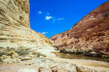 Fototapeta premium Start route. The canyon Ein Avdat