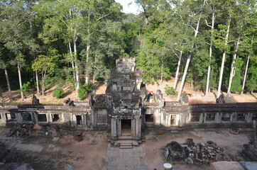ANGKOR THOM LE BAPHUON 12 éme SIÈCLE