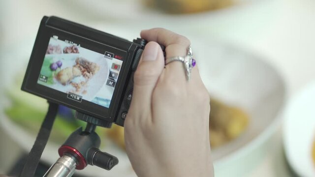 Video of food on camera display while shooting
