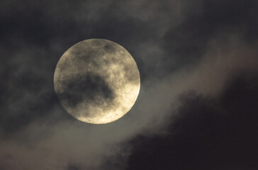 Fototapeta na wymiar Full Moon 