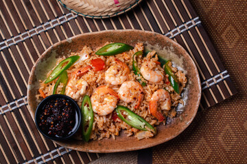 Chili Paste Fried Rice with Shrimp