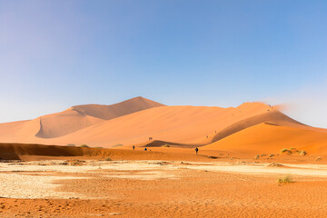Fototapeta na wymiar Big Daddy Dune, Sossusvlei, Namib-Naukluft National Park, Namibia.
