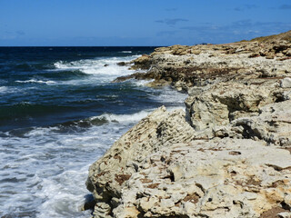acantilado de las playas del sur de argentina