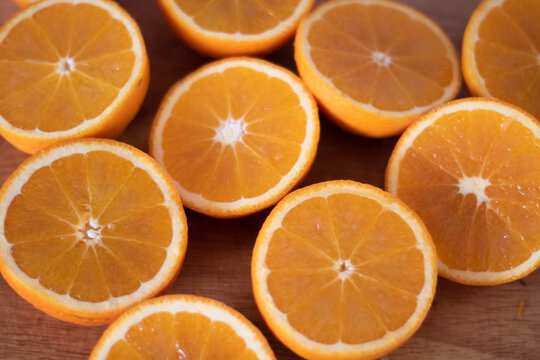 Naranjas cortadas