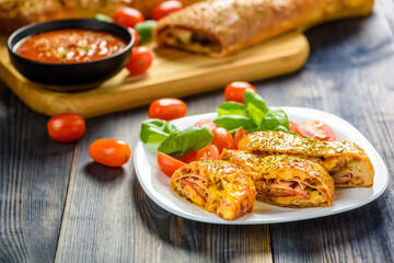 Pizza stromboli - an Italian delicacy from the USA