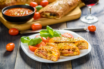 Pizza stromboli - an Italian delicacy from the USA