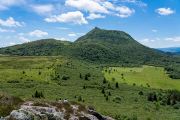 Contempler le Puy de D&ocirc;me