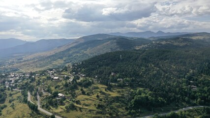 Obraz premium station de montagne de Font-Romeu et four solaire d'Odeillo