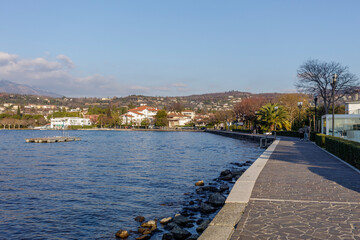 Fototapeta na wymiar Lakefront of Bardolino.