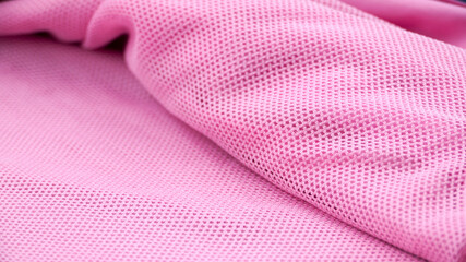 Tejido de rejilla rosa en chaqueta rosa