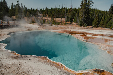 grand prismatic spring yellowstone national park wyoming