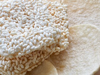 한국의 전통음식 쌀과자 
