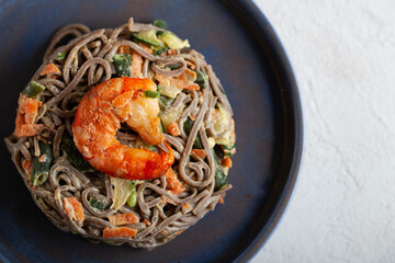 Buckwheat noodles with shrimps and teriyaki sauce