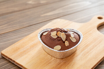 バレンタイン向け　ハート型のチョコレートマフィン　