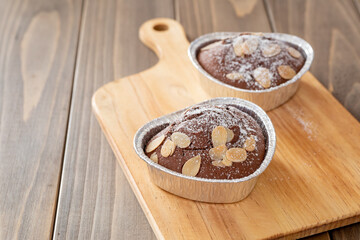 バレンタイン向け　ハート型のチョコレートマフィン　