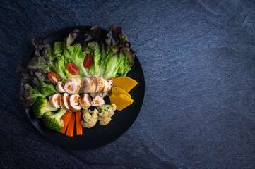 Healthy food with complete nutrition, focusing on raw materials from vegetables that are non-toxic, low fat and nourish the body. Along with copyspace to put text or use in design