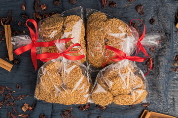 sweet biscuits with sesame and honey