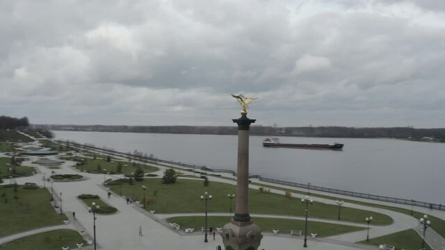 Monument to the 1000th anniversary of Yaroslavl, two-headed eagle sculpture, Embankment of the city of Yaroslavl