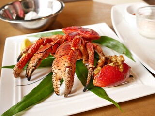 グアム料理のヤシガニ（ココナッツクラブ）