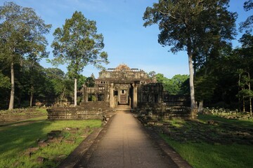 Fototapeta na wymiar Baphuon temple at Angkor Thom, Bayon, Khmer architecture in Siem Reap, Cambodia, Asia, UNESCO World Heritage 
