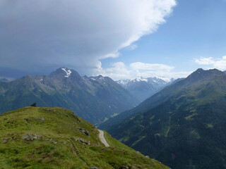 Fototapeta na wymiar Stubai high-altitude hiking trail, stage 1 in Tyrol, Austria