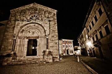 Fototapeta premium S. Quirico d'Orcia di notte