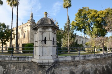 Tower over pit in Seville, Spain
