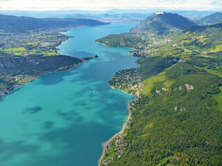 Obraz premium Lake Annecy in the French Alps 