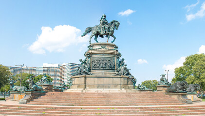 Fototapeta premium Eakins Oval (George Washington Fountain, The Washington Monument) Philadelphia Pennsylvania USA
