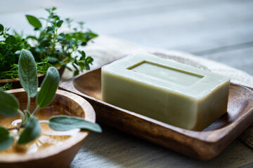 ナチュラルハーブソープ　天然素材の石鹸