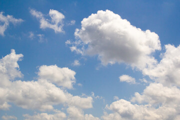 Fototapeta na wymiar blue sky with clouds 2