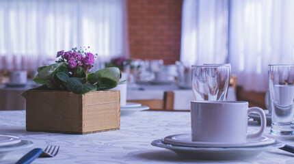 wedding table setting with flowers