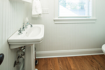 White Modern Bathroom
