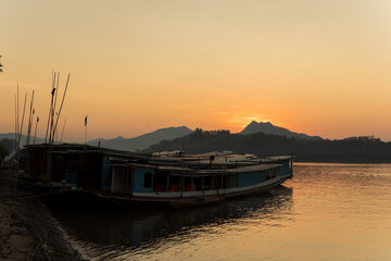 Fototapeta premium Boats in Mekong river, Luang Prabang, Laos