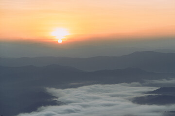 Fototapeta premium sunrise over the mountains