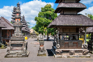 Obraz premium Templo Hinduista Mengwi en Bali. Indonesia