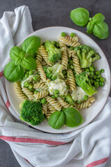 home made healthy one pot pasta with vegetables