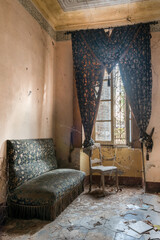 Italy, 20 January 2021. An abandoned country villa living room