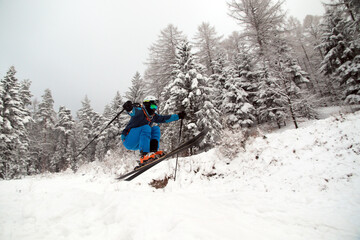 Fototapeta na wymiar Skier in the mountains, Little Beskids, Poland